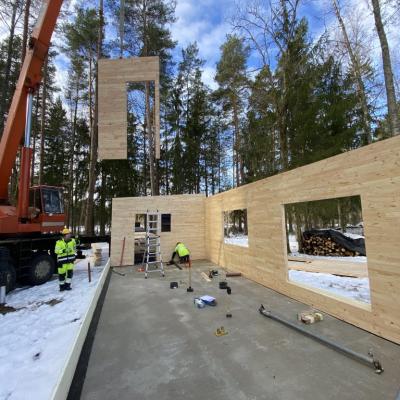 02 Ujutnij Dom U Ozera Hutor Lv